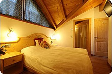 Itālija Penzión Castello di Fiemme, Eksterjers